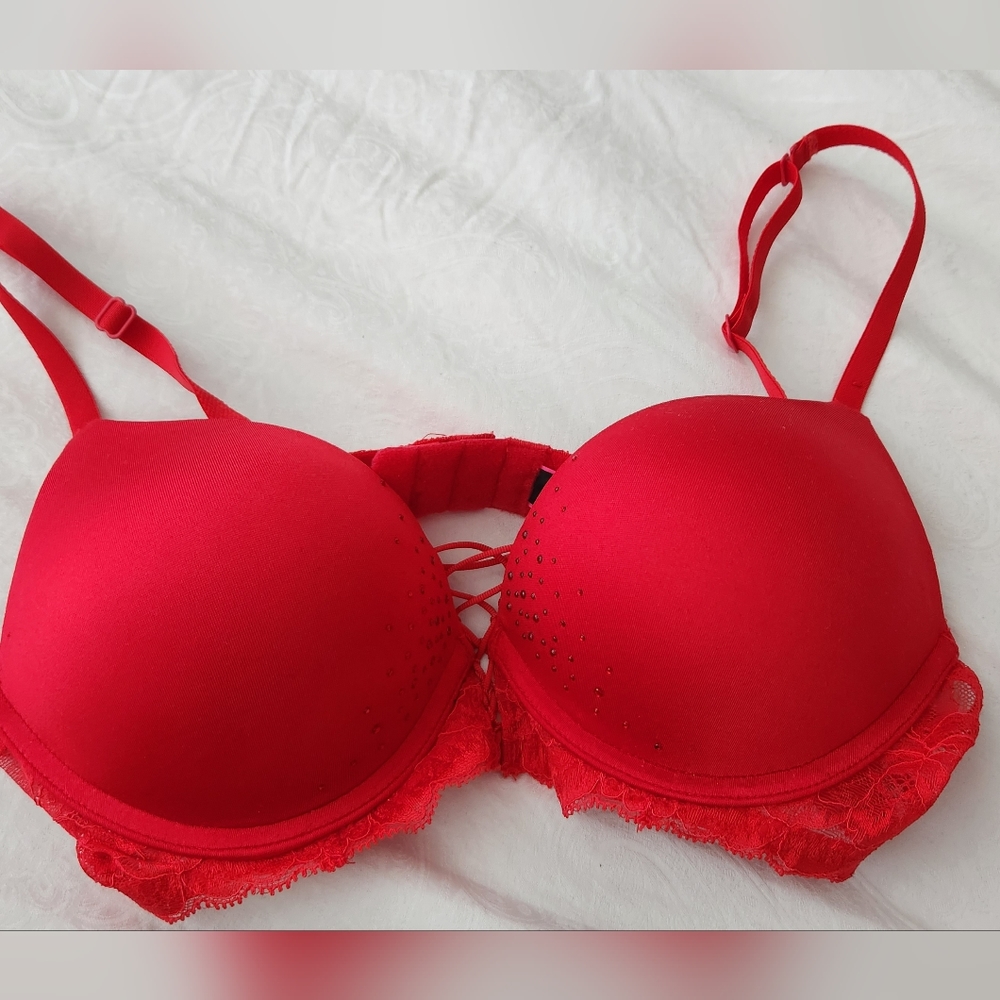 La Senza Red Bra